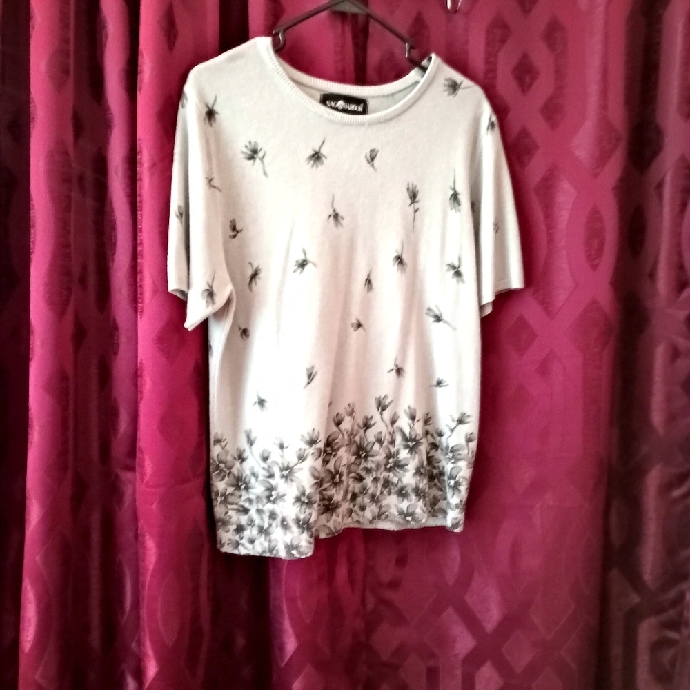 Gray Floral Design Sweater Sag Harbor